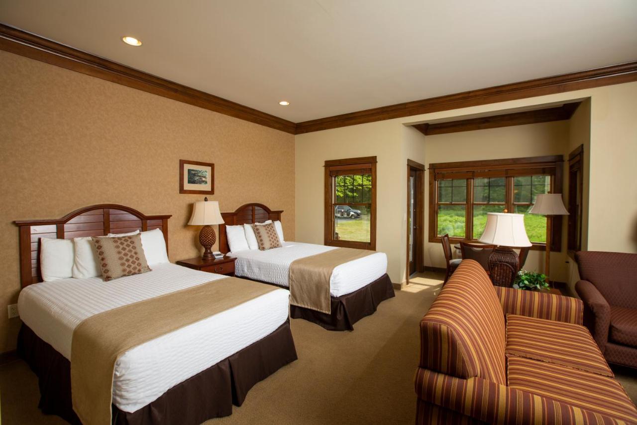 The Rockwell Lake Lodge Luther Eksteriør billede