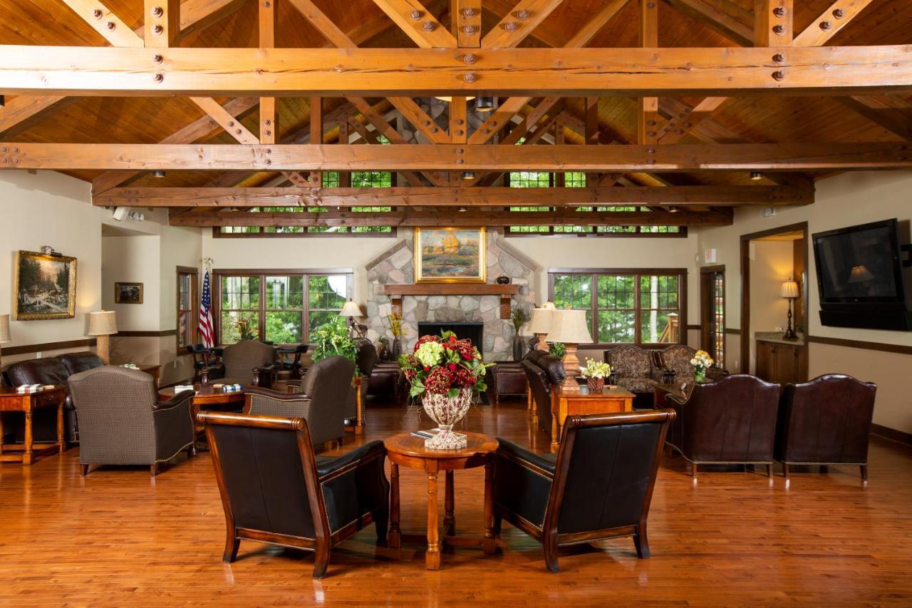 The Rockwell Lake Lodge Luther Eksteriør billede